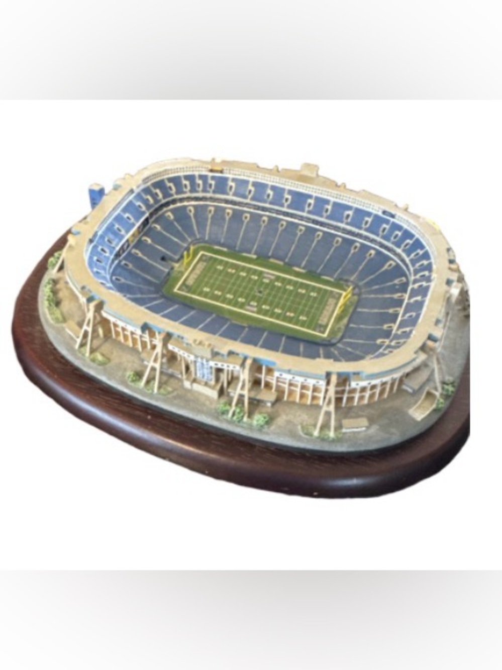 Danbury Mint replica of Dallas Cowboys, Texas stadium